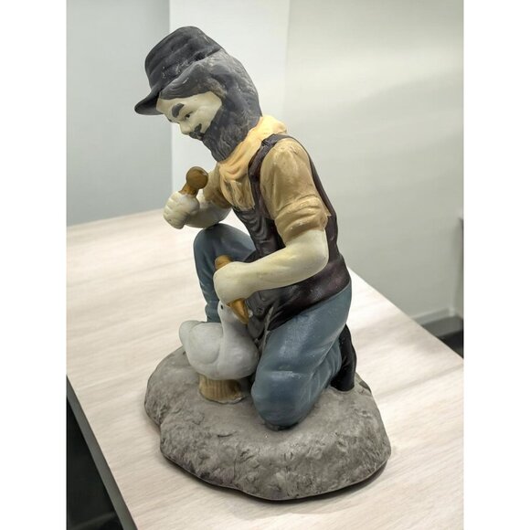 Vintage Kneeling Hand-Painted Craftsman Figurine Carving Duck Decoy - Picture 6 of 10